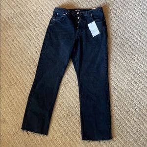 ZARA Hi- rise black trumpet mom jeans. BRAND NEW